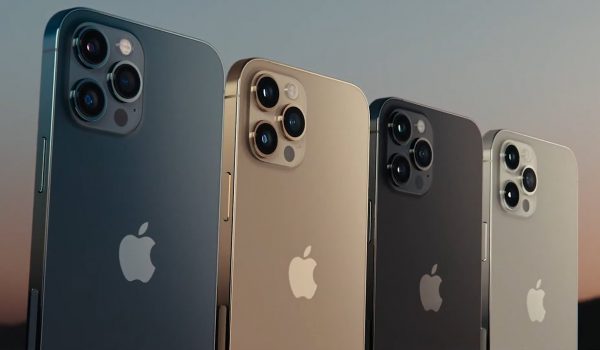 Primera multa para Apple por no incluir el cargador con el iPhone 12