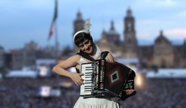 Julieta Venegas dará concierto gratis en el Zócalo: Fecha, hora, y más artistas invitadas.