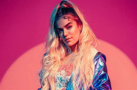 Karol G se lleva el Latin Grammy a “Mejor Álbum de Música Urbana”