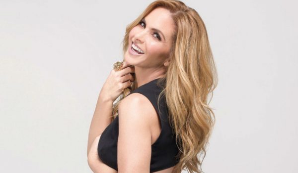 Lucero presume al amor de su vida después de que su ex presuma a su nueva novia