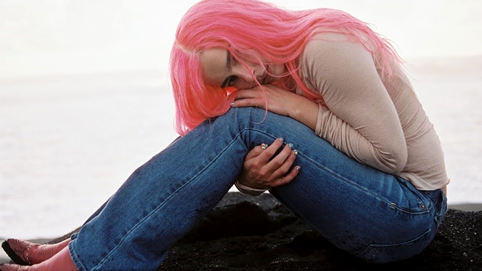 Addison Rae deslumbra con la portada de su álbum debut “Addison” – 915 ...