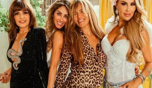 ¡Se armó la novela! Karol G y Anahí protagonizan épica ‘pelea’ y revientan las redes