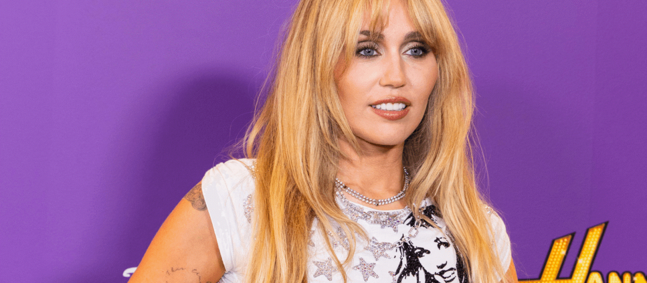 Miley Cyrus aclara qué pasó con su dinero como estrella infantil