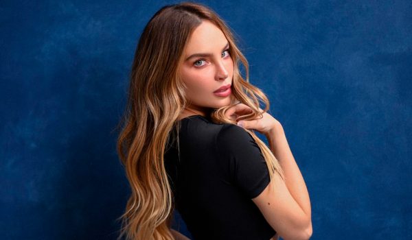 Belinda y Los Ángeles Azules son parte del álbum del Mundial de la FIFA con la canción “Por ella”