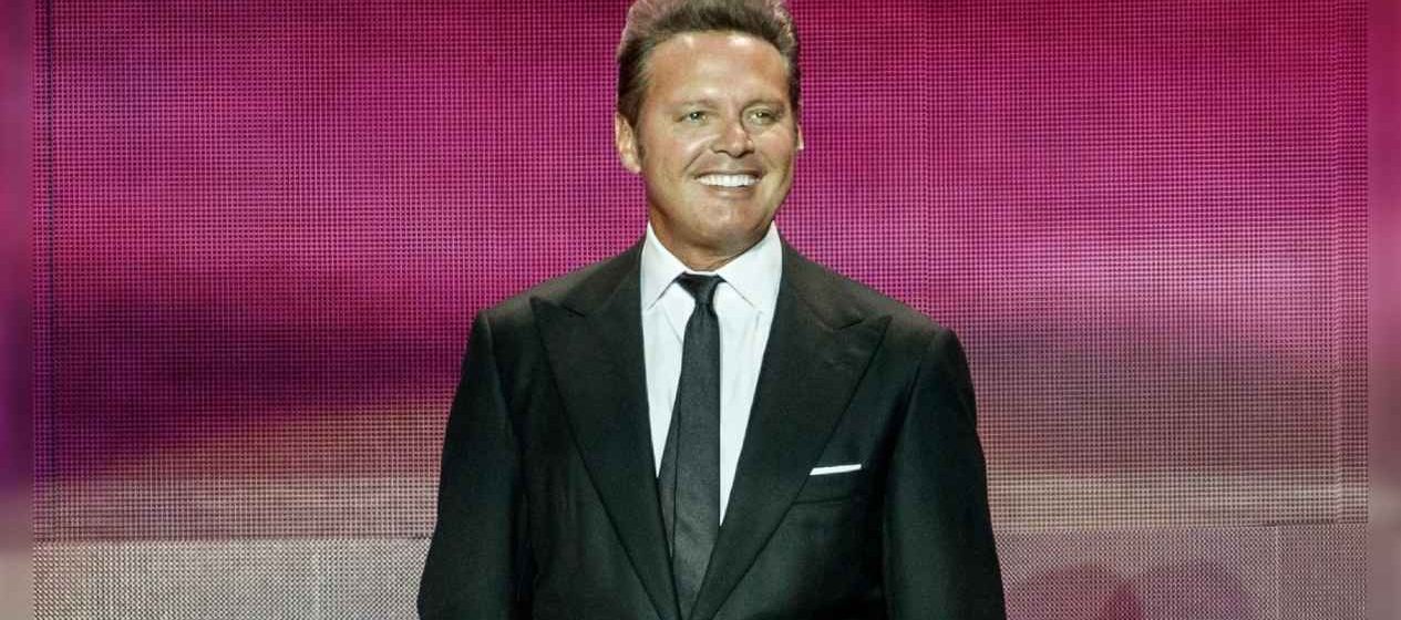 Luis Miguel hospitalizado en Nueva York: se informa que el cantante se encuentra internado y bajo observación médica.