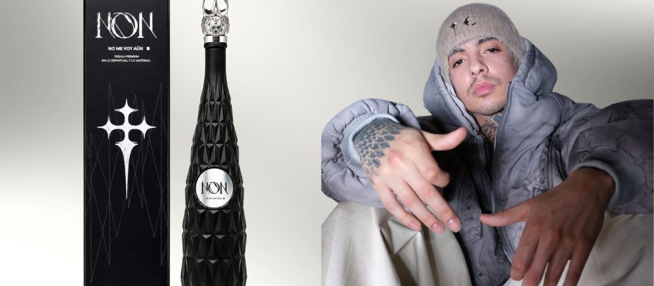 El tequila de Natanael Cano ya es tendencia: cuánto cuesta y cómo comprarlo