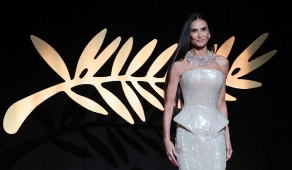 ¿Qué le pasó a Demi Moore? Su aparición en el Festival de Cannes desata polémica