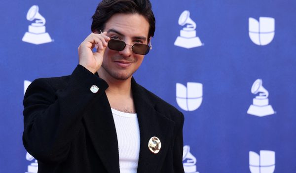 Vadhir Derbez rompe el silencio y responde a la polémica acusación de una modelo: esto es lo que pasó