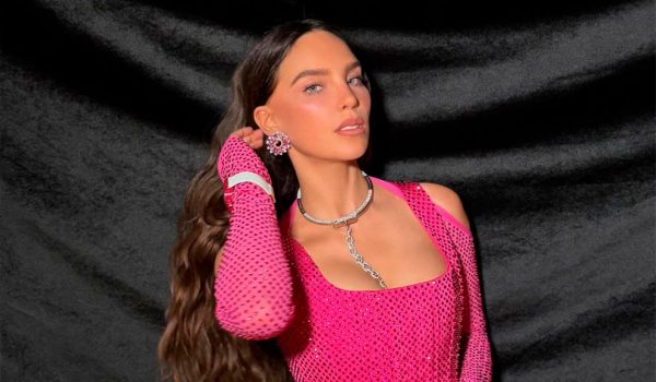 La noche brilló más con Belinda y sus 80,000 cristales