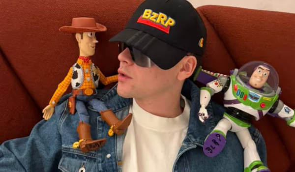 Bizarrap sorprende con un guiño a ‘Toy Story 5’ y desata rumores sobre la Session 42