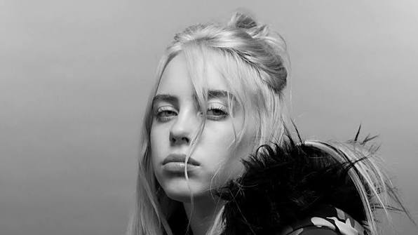 Resurgen polémicas declaraciones de Billie Eilish sobre la escuela y la crianza