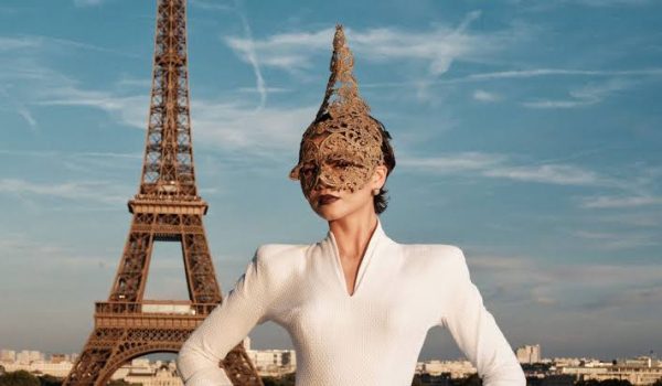 800 horas de creación para un vestido que dejó a todos sin palabras.