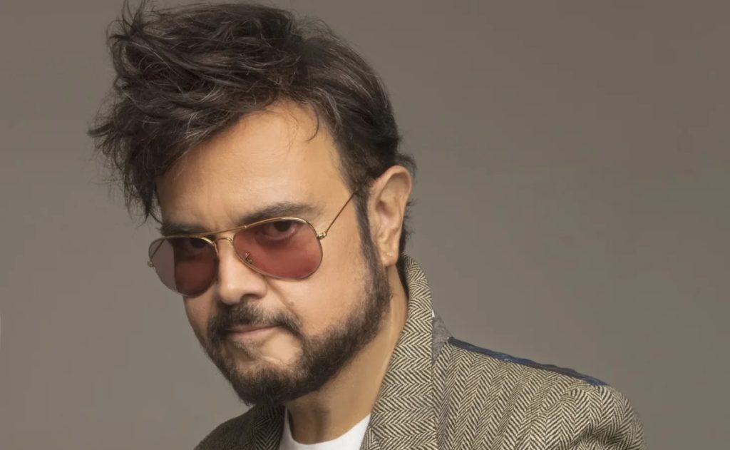 Aleks Syntek aplaza sus conciertos en Europa por recomendación médica: “No puedo viajar tantas horas”