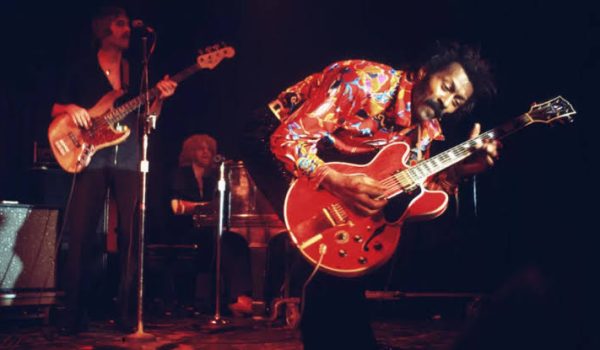 Chuck Berry cumpliría 100 años: en Futuro recordamos sus 10 canciones más emblemáticas