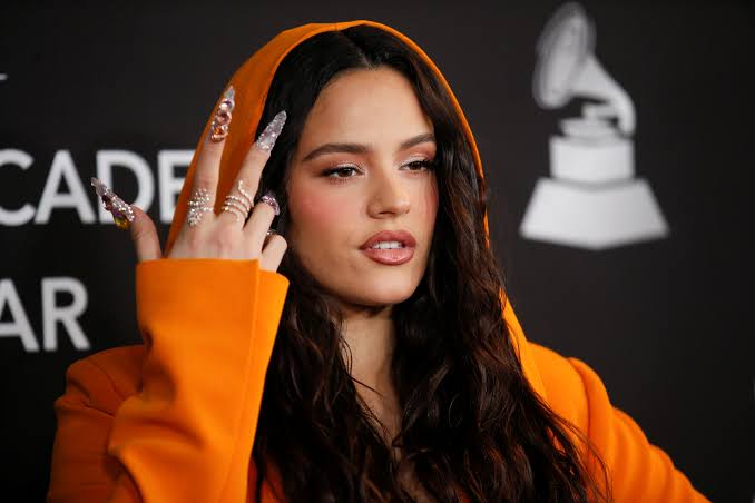 Rosalía hace historia al recibir el Premio Nacional de Músicas Actuales 2026 🎶🏆✨